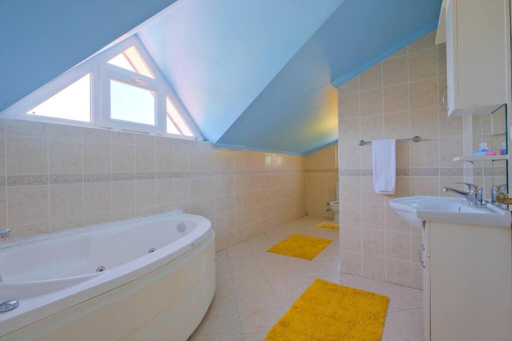 Infinity Sunshine Villa Фетхие Экстерьер фото